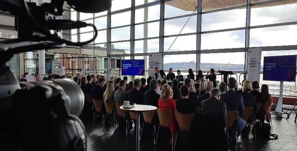corp-event-filming corporate event filming in Cardiff